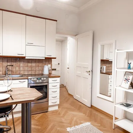 2ndhomes Compact Cozy Floor In Erottaja 公寓 赫尔辛基