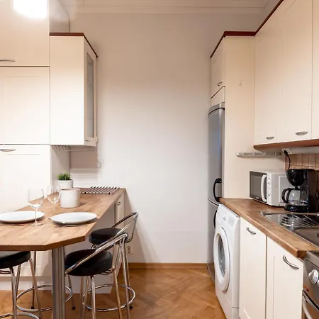 Compact Cozy Floor In Erottaja