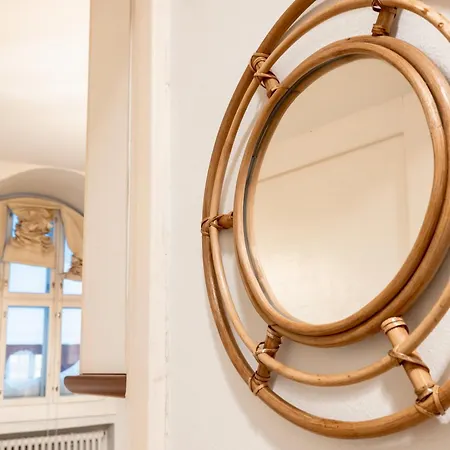 Compact Cozy Floor In Erottaja * Helsinki